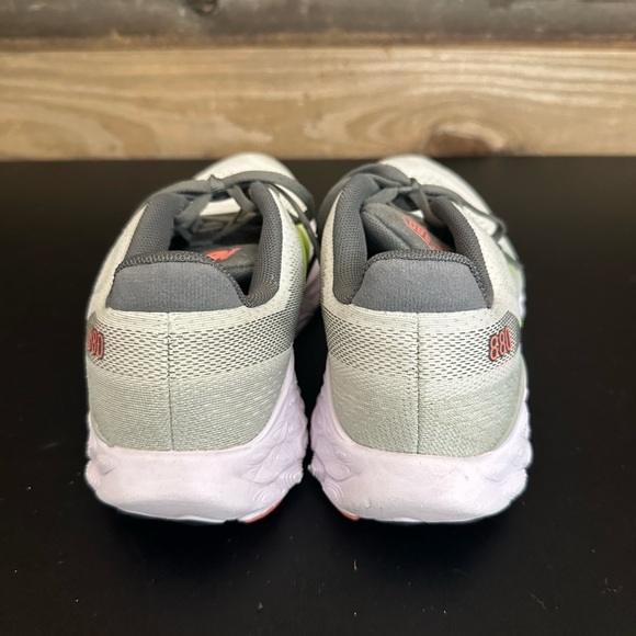 New Balance Fresh Foam X 880v14 Women's Grey Lime Glo Left Size 7.5 Right Size 8 - Picture 3 of 10